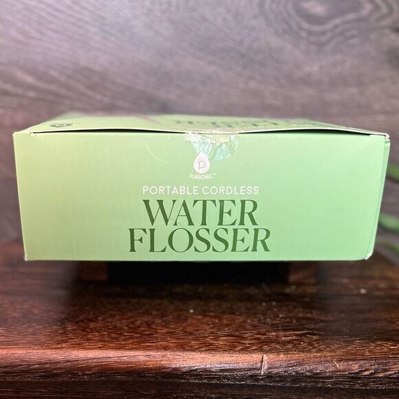 Pursonic Portable USB Rechargeable Collapsible Water Flosser in White. NIB! - Picture 10 of 13